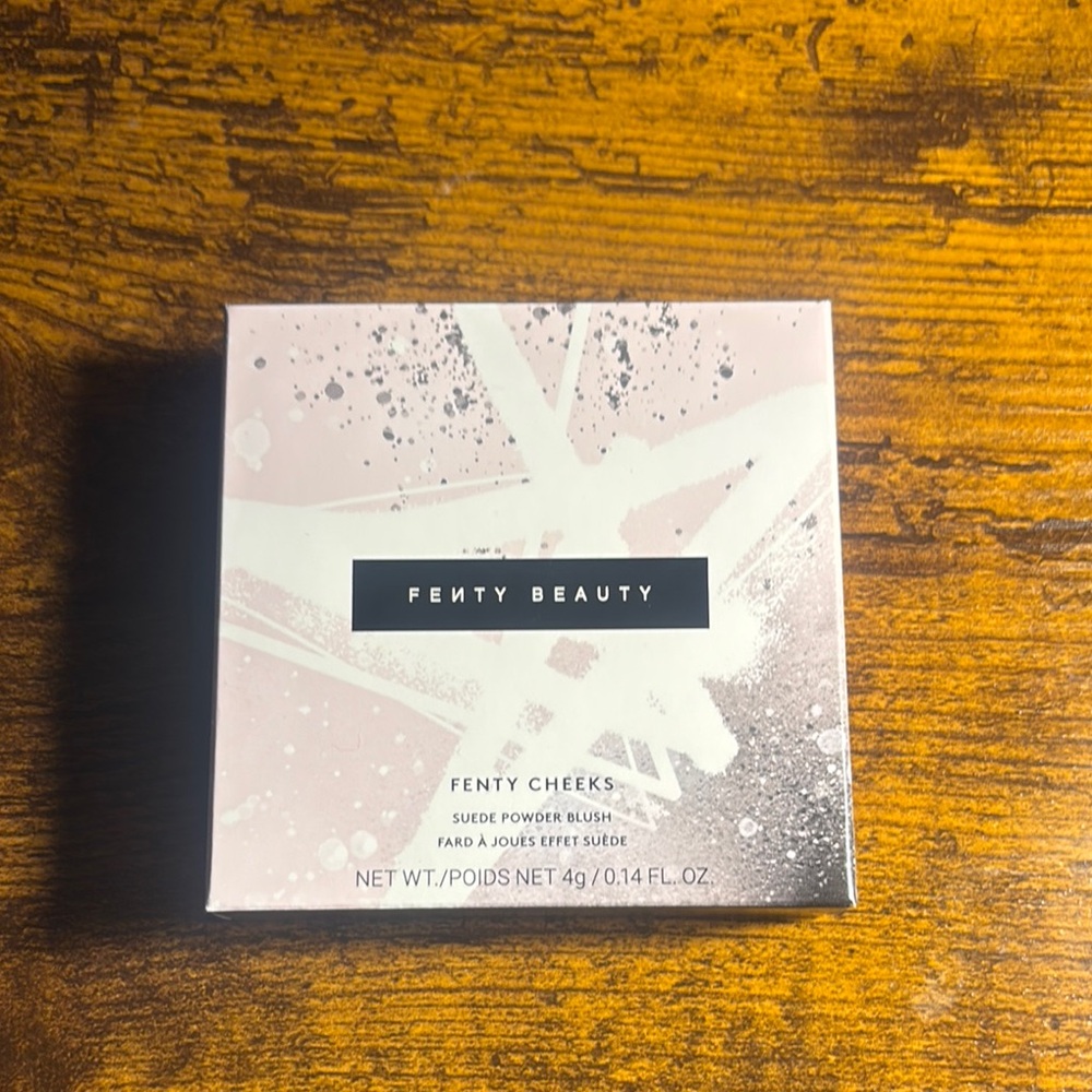 Fenty Beauty Suede Powder Blush - Pink